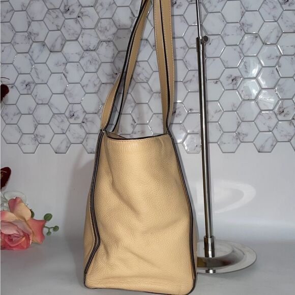 NWT Michael Kors Whitney Tan Leather Tote Bag - Picture 3 of 11